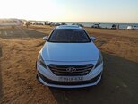 Hyundai Sonata-2