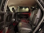 Kia Sorento-9