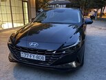 Hyundai Elantra-2