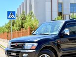 Mitsubishi Pajero-3