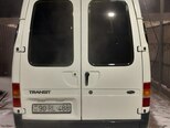 Ford Transit-10