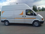 Ford Transit-9