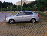 Hyundai Accent-7