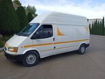 Ford Transit-13