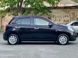 Nissan March-8