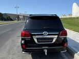 Toyota Land Cruiser-2