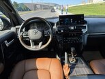 Toyota Land Cruiser-3