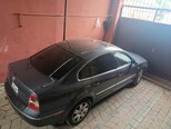 Volkswagen Passat-5