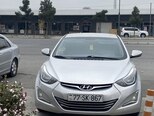 Hyundai Elantra-16