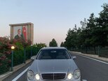 Mercedes E 240-3