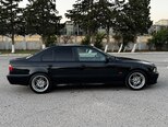 BMW 523-8