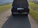 Mitsubishi Pajero-2