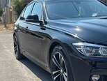 BMW 320-3