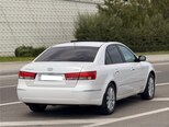 Hyundai Sonata-17