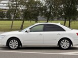 Hyundai Sonata-15