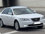 Hyundai Sonata-1