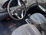 Hyundai Accent-3