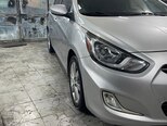 Hyundai Accent-5