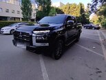 Mitsubishi L200-2
