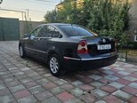 Volkswagen Passat-5