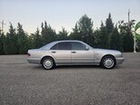 Mercedes E 240-6