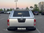 Nissan Navara-10