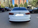 Hyundai Accent-2