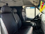 Ford Transit-7