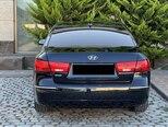 Hyundai Sonata-12
