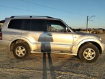 Mitsubishi Pajero-4