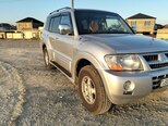 Mitsubishi Pajero-5