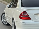 Mercedes E 240-13