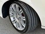 Mercedes E 240-21