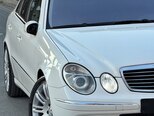 Mercedes E 240-5
