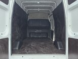 Ford Transit-10