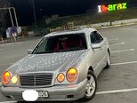 Mercedes E 230-1