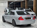 Mercedes E 200-28