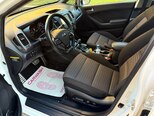 Kia Forte-10