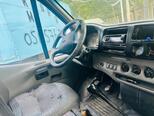 Ford Transit-5