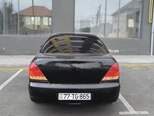 Nissan Sunny-4