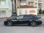 Toyota Camry-7