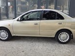 Nissan Sunny-6