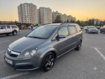 Opel Zafira-21