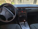 Mercedes E 290-3