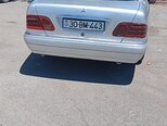 Mercedes E 290-2