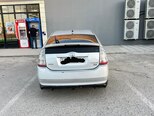 Toyota Prius-12