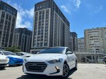 Hyundai Avante-1