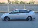 Toyota Prius-16