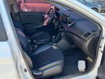 Hyundai Accent-13