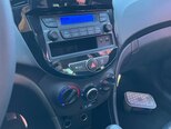 Hyundai Accent-10